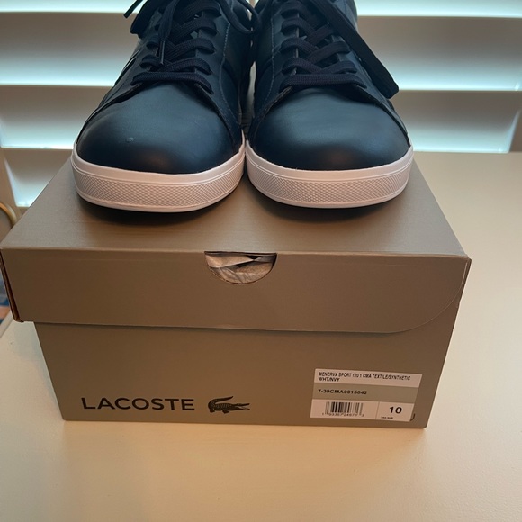 Lacoste mens shoes - Picture 3 of 4